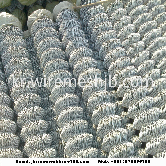 PVC Coated And Galvanized Chain Link Fence